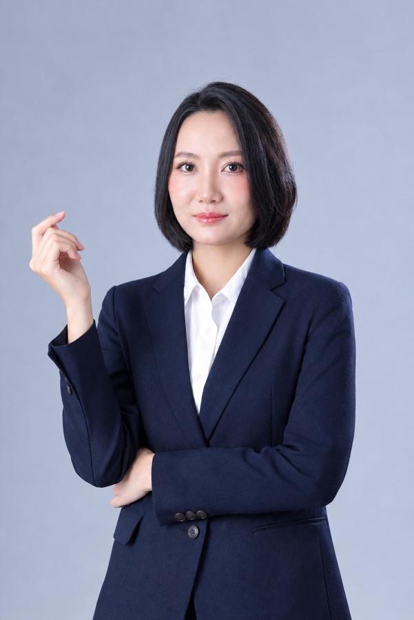 Chân dung Huyền Vi